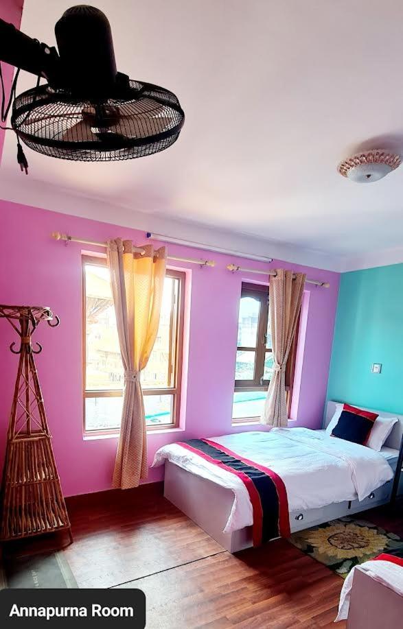 Annapurna Guest House And Rooftop Restaurant Bhatgoan 外观 照片