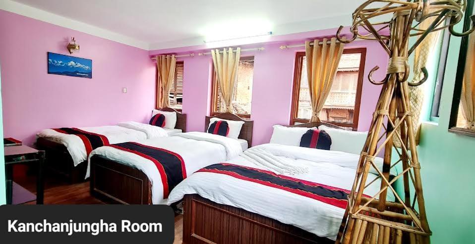 Annapurna Guest House And Rooftop Restaurant Bhatgoan 外观 照片